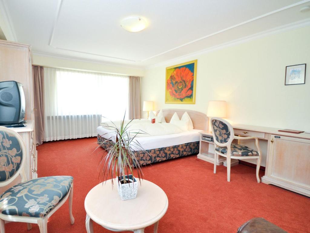 Hotel Quellenhof Bad Wiessee Phòng bức ảnh