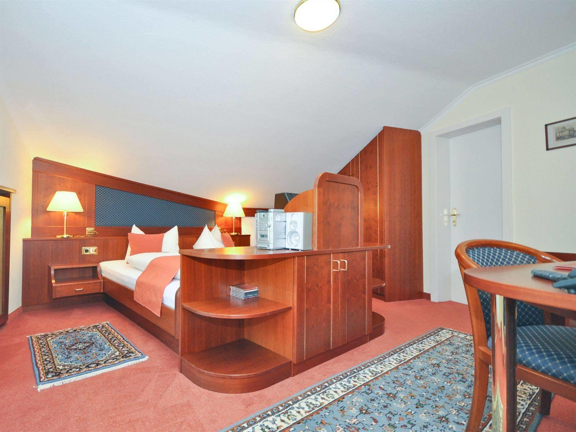 Hotel Quellenhof Bad Wiessee Ngoại thất bức ảnh