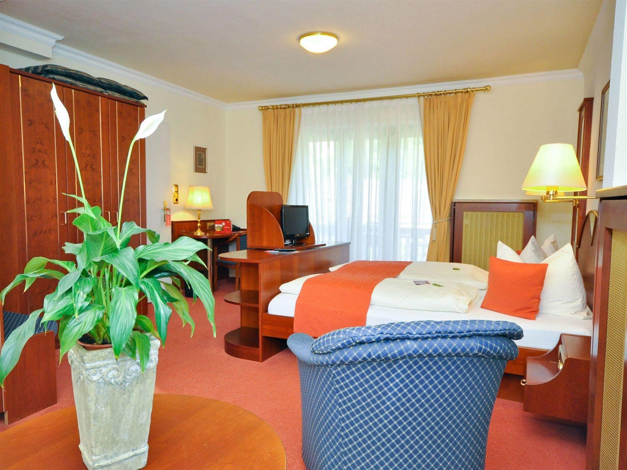 Hotel Quellenhof Bad Wiessee Ngoại thất bức ảnh